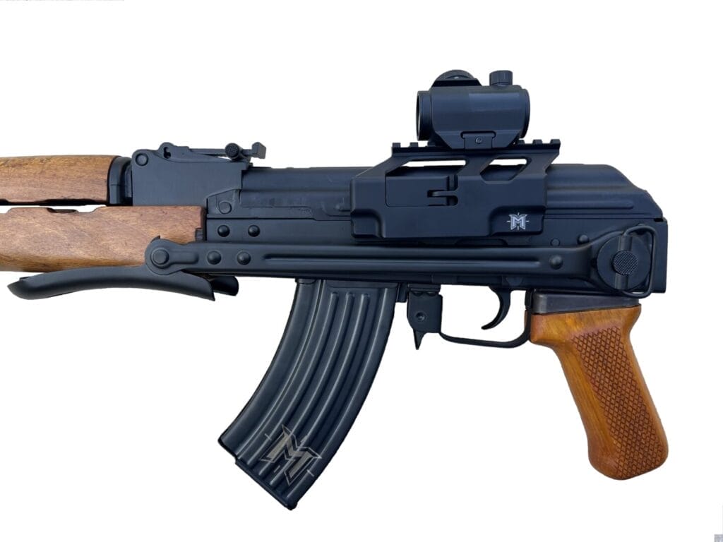 Underfolder optic mount stock folded close up
